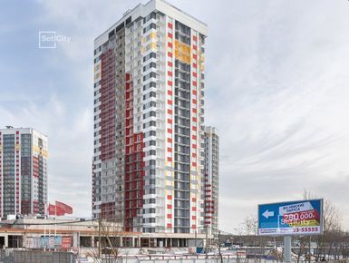 Корпус 3, ход строительства, март 2019. Ведутся работы по устройству фасадов цокольной части и 1 этажа.
