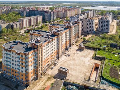 ЖК «Рябиновый сад». Ход строительства. Две очереди. Аэрофотосъемка. Фото от 12.05.2018 г.