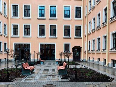 ЖК состоит из двух разноэтажных корпусов.