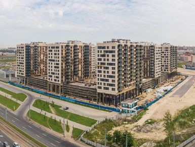 ЖК «Legenda Дальневосточного». Корпуса 6, 5, 4, 3, 2. Ход строительства. Завершаются строительные работы. Аэрофотосъемка. Фото от 14.07.2018 г.